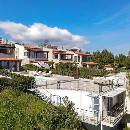 Villa Infinity -