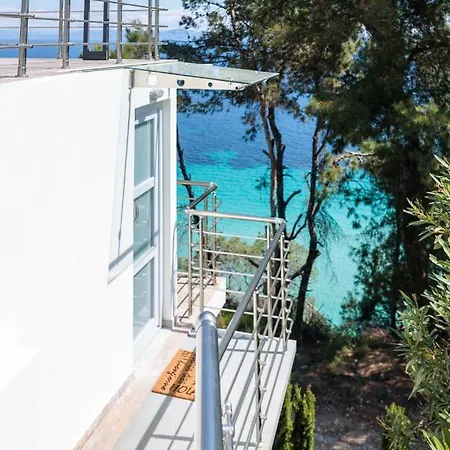 Villa Infinity -